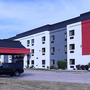 Ramada By Wyndham Bolingbrook Exterior photo