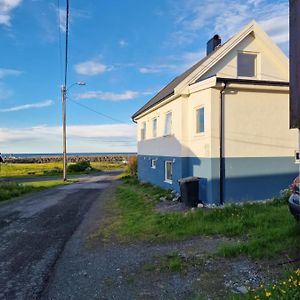 Liten Leilighet I Berlevag Berlevåg Exterior photo