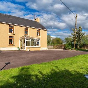 Maryfields Farmhouse Castlemaine Exterior photo