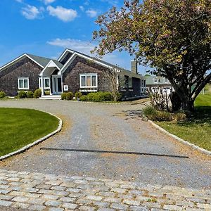 Meadow Beauty Westhampton Beach Exterior photo