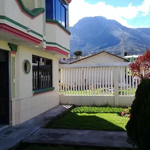 Otavalo Ecuador Exterior photo