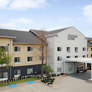 Fairfield Inn & Suites Denton Exterior photo