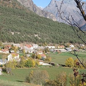 Le Puny La Motte-en-Champsaur Exterior photo