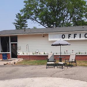 Motel Reedsburg Exterior photo