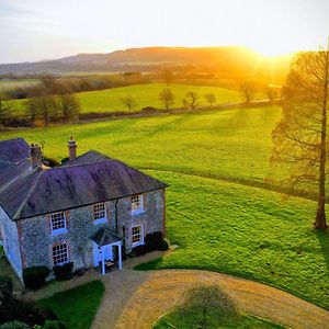 Timberley Farm By Group Retreats Pulborough Exterior photo