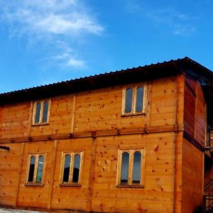 Wooden House Garetke Batumi Exterior photo