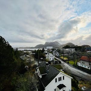 Lofoten Studio Penthouse Svolvær Exterior photo