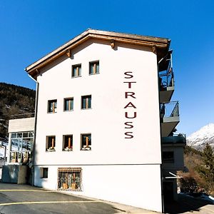 Kulinarik & Geniesser Hotel Strauss Fiesch Exterior photo