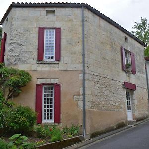 La Maison Du Tourniquet Aubeterre-sur-Dronne Exterior photo