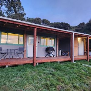 Glenwood Akaroa Bush Retreat - Kanuka Hut Exterior photo