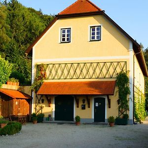 Pyhra - Urlaub Im Elsbeerland Wald (Lower Austria) Exterior photo