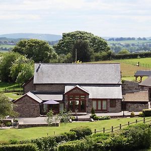 Great Park Barn Abergavenny Exterior photo