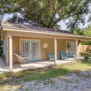Charming Waveland Retreat With Private Porch! Exterior photo
