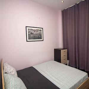 Ivo'S 1 Bedroom Centrally Located Apartment Sófia Exterior photo