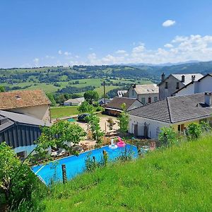 Gite Puy Chavaroche Met Uniek Uitzicht Saint-Cernin (Cantal) Exterior photo