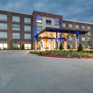 Holiday Inn Express & Suites Dallas North - Addison, An Ihg Hotel Exterior photo