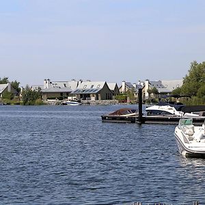 Modern Lodge In National Park Tholen Exterior photo