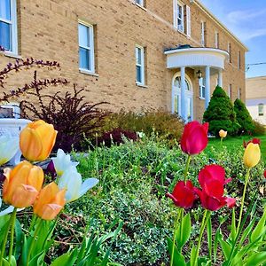 Garden Grove Retreat & Lodging Near Pictured Rocks, Fayette, Trails Exterior photo