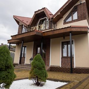 Premiera Cottage Svalyava Exterior photo