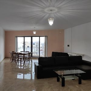 Serene Apartment In Haz-Zebbug Żebbuġ Exterior photo