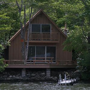 Cabin A-Frame - Beautiful Cabin In Laurel Island East Hampton Exterior photo