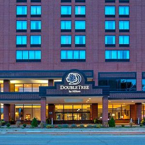 Doubletree By Hilton Lansing Exterior photo