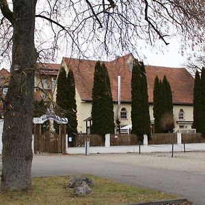 Hotel Am Friedberger See Friedberg (Bavaria) Exterior photo