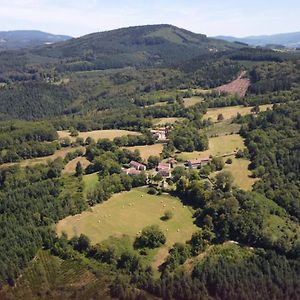 Domaine De Montvianeix Saint-Victor-Montvianeix Exterior photo