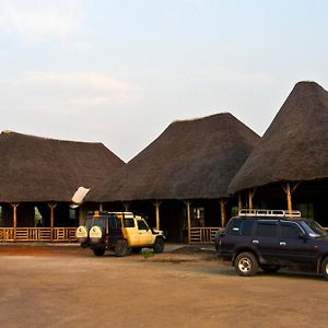 Euphorbia Safari Lodge Kasenyi (Kasese) Exterior photo