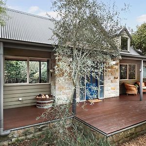 Two Truffles Cottage Accommodation Yarra Glen Exterior photo