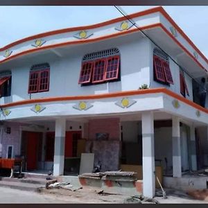 Spot On 93312 Homestay Orange Batam Exterior photo