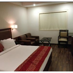 Hotel City Inn, Kakinada, Andhra Pradesh Kākināda Exterior photo