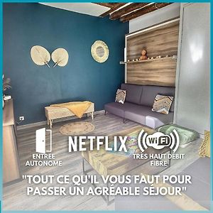 Studio Colonial Checkpoint 2 Etoiles Mennecy Netflix Fibre Exterior photo