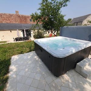 De La Salle Gite 8 Personnes A La Campagne Avec Jacuzzi 4 Chambres 3 Wc Rivarennes (Indre-et-Loire) Exterior photo