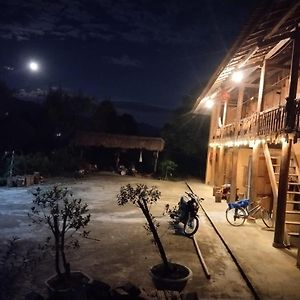 Homestay Ly Ta Thi Ha Giang Exterior photo