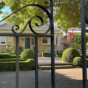 23 On Windsor Hahndorf Exterior photo