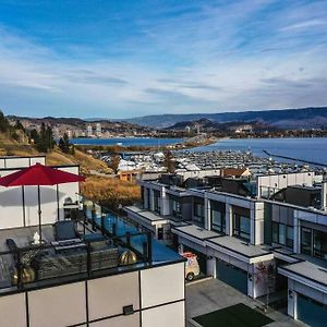 Lake Okanagan Oasis - Rooftop Patio West Kelowna Exterior photo