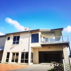 Freestanding House With Ocean View Port Campbell Exterior photo