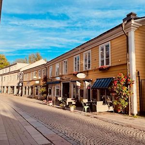 Central Laegenhet Norrtälje Exterior photo