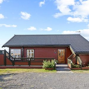 The Red Cabin Uthlid Exterior photo