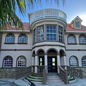 Sunset Bay House Six Huts Exterior photo