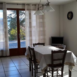 Appartement à la campagne Aiglun (Alpes-de-Haute-Provence) Exterior photo