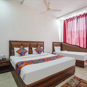 Collection O Hotel Golden Grand Agra (Uttar Pradesh) Exterior photo