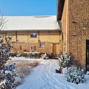 Vakantiewoning In Monumentale Boerderij Met Yurt Eckelrade Exterior photo