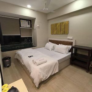 1 Bedroom Studio Apartment- Close To Bkc Bombaim Exterior photo