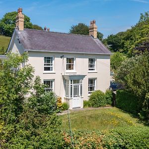 Pendre Farmhouse Llandysul Exterior photo