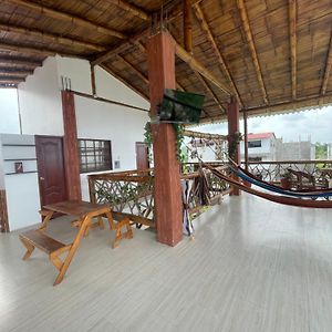 Habitacion Grupal Cerca De La Playa, Montanita- Wanderlust Montañita Exterior photo