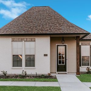 Brand New Contemporary Long-Term Stay Lake Charles Exterior photo
