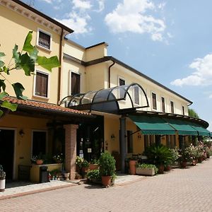 Locanda Grego Bolzano Vicentino Exterior photo