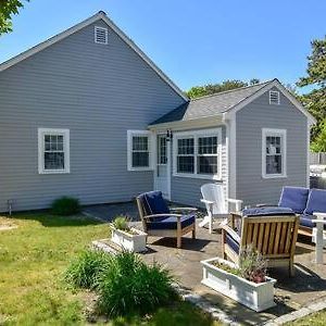 Walk 100 Yards To Windmill Beach! Yarmouth Port Exterior photo